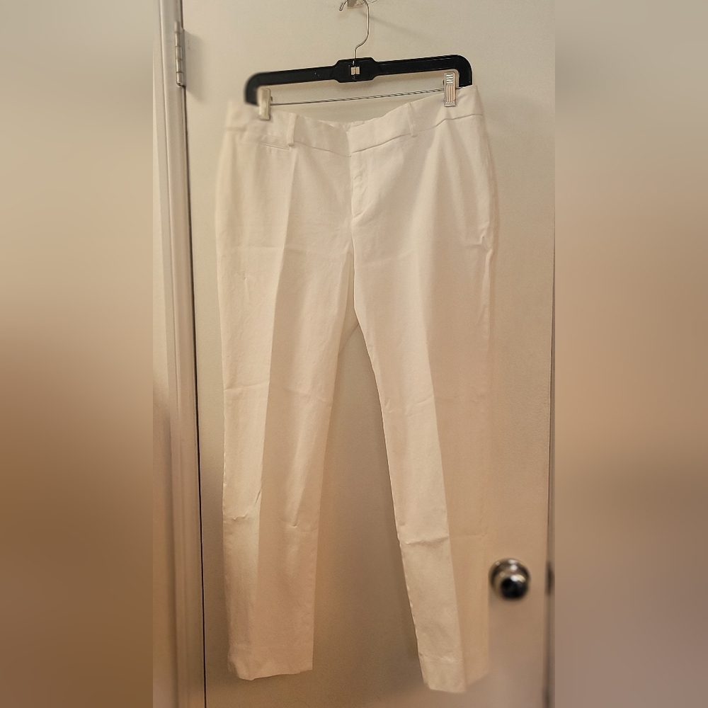 Crown & Ivy  White Chinos - Picture 2 of 7